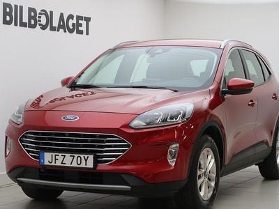 Begagnad Ford Kuga Titanium 151 HK (111 kW) 2022 Röd SUV