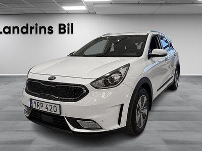 Vit Begagnad 2018 Kia Niro Advance SUV | 164 300 kr (Marknadspris)