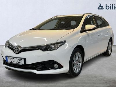 begagnad Toyota Auris Touring Sports 1.2T Active 2016, Halvkombi