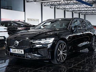 Svart Begagnad 2022 Volvo V60 Kombi | 379 500 kr (Lite dyr)