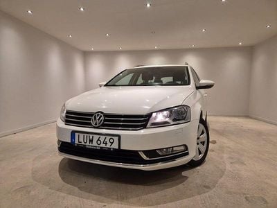 Vit Begagnad 2011 VW Passat Kombi | 74 900 kr (Marknadspris)