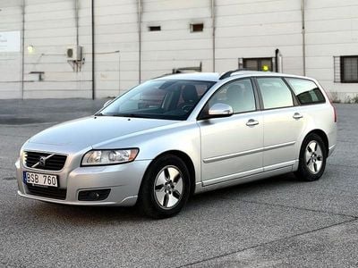 Volvo V50