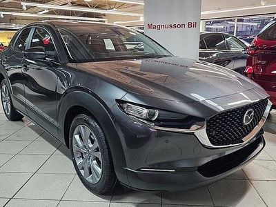 Grå Ny 2025 Mazda CX-30 Center-Line SUV | 338 300 kr (Marknadspris)