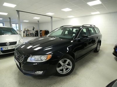 Begagnad Volvo V70 Momentum 164 HK (120 kW) 2013 Svart Kombi