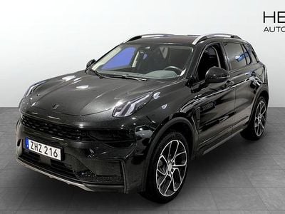 Begagnad Lynk & Co 01 261 HK (191 kW) 2022 Svart SUV