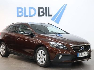 begagnad Volvo V40 CC D2 SUMMUM NYBES D-VÄRMARE B-KAM 120HK