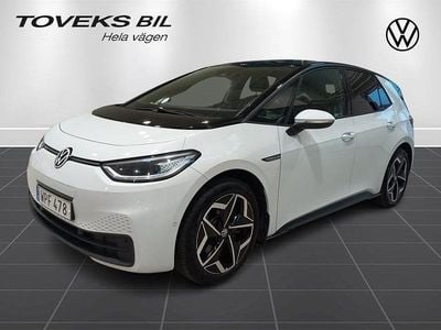 Glacier white metallic bl Begagnad 2023 VW ID.3 Pro Halvkombi | 274 900 kr (Lite dyr)