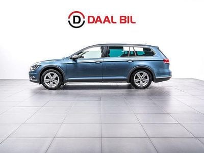 Begagnad VW Passat Alltrack Executive 190 HK (139 kW) 2017 Blå Kombi