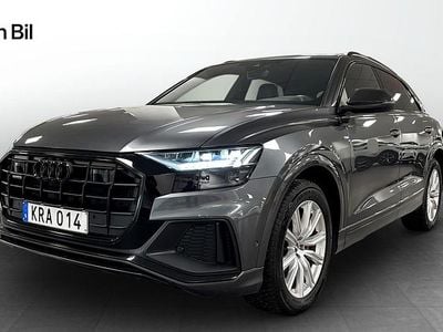 Daytonagrå pärleffekt Begagnad 2023 Audi Q8 S-Line SUV | 769 000 kr (Marknadspris)