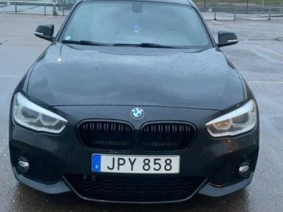 begagnad BMW 120 i 5-dörrars Hel-skinn Steptronic M Sport Euro 6
