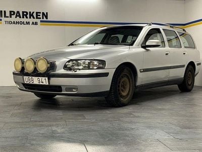 Silver Begagnad 2003 Volvo V70 Business Edition Kombi | 26 500 kr (Marknadspris)