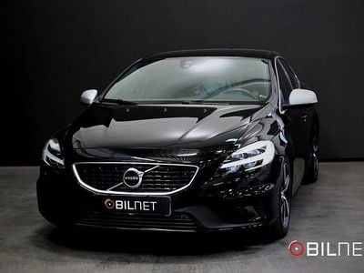 Svart Begagnad 2019 Volvo V40 R-Design Halvkombi | 229 900 kr (Lite dyr)