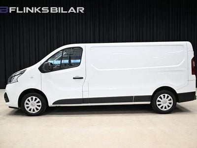 Flerfärgad Begagnad 2019 Renault Trafic Minibuss | 118 750 kr (Bra pris)