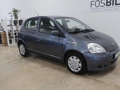 Blå Begagnad 2005 Toyota Yaris Halvkombi | 24 900 kr (Lite dyr)