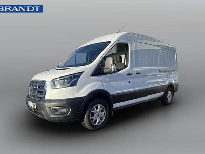 Vit Begagnad 2023 Ford E-Transit Van | 399 900 kr