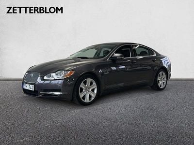 Grå Begagnad 2010 Jaguar XF Sedan | 149 000 kr (Dyr)