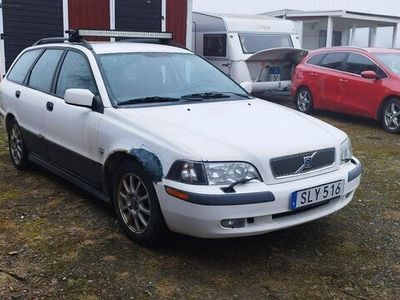 begagnad Volvo V40 2.0T