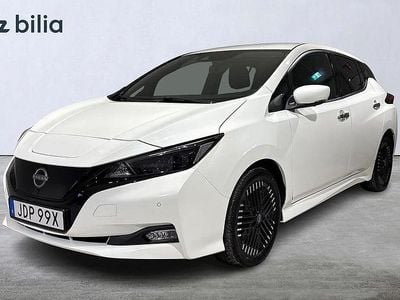 Begagnad Nissan Leaf 360º 111 kW (151 HK) 2023 Vit Halvkombi