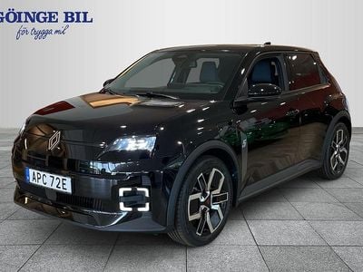 Ny Renault 5 E-Tech Techno 111 kW (151 HK) 2025 Svart Halvkombi