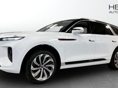 Hongqi E-HS9
