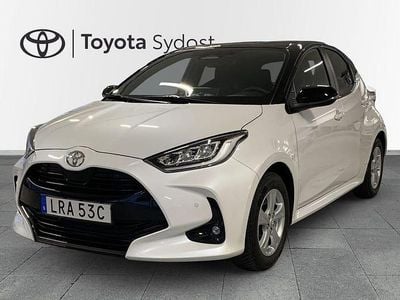 Begagnad Toyota Yaris Hybrid Edition 132 HK (97 kW) 2024 Vit