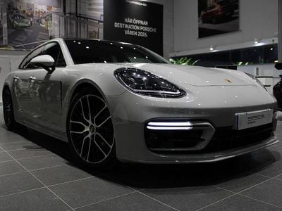 Grå Begagnad 2023 Porsche Panamera 4 Sport Turismo Sedan | 1 055 000 kr