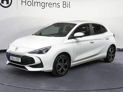 Dover white Begagnad 2024 MG MG3 Luxury Halvkombi | 209 900 kr