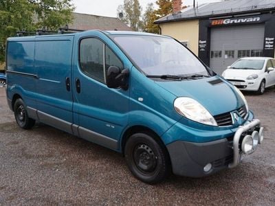 Begagnad Renault Trafic 115 HK (84 kW) 2012 Blå Minibuss