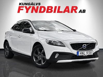 Begagnad Volvo V40 CC Business Edition 114 HK (83 kW) 2014 Vit Kombi