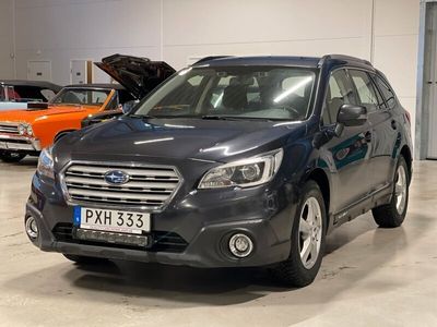 begagnad Subaru Outback 2.5 4WD DRAG DUBBDÄCK KAMERA NYBES LÅGSKATT 2015, Kombi