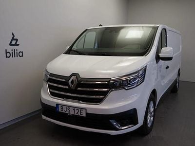 Vit Begagnad 2023 Renault Trafic Minibuss | 319 500 kr