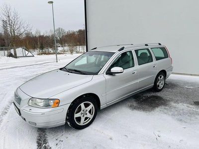 Begagnad Volvo V70 Standard 170 HK (125 kW) 2007 Kombi