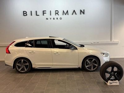 Vit Begagnad 2013 Volvo V60 R-Design Kombi | 129 900 kr (Marknadspris)