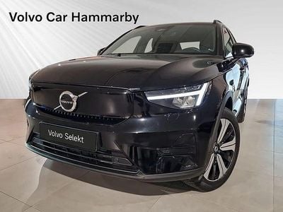 Svart Begagnad 2022 Volvo XC40 Core SUV | 299 000 kr (Bra pris)