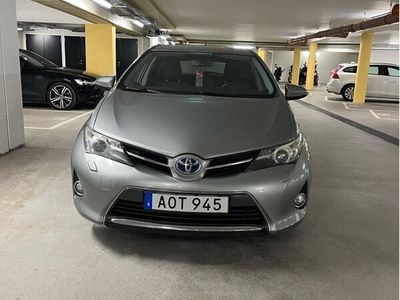 Toyota Auris Hybrid