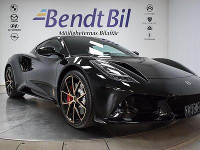 Svart (cosmos black) Ny 2025 Lotus Emira Sportkupé | 1 535 000 kr