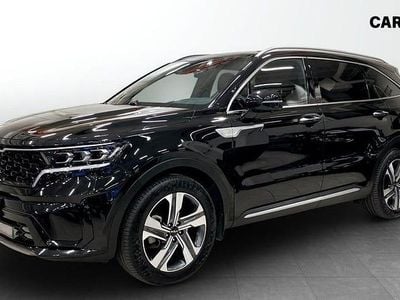 Svart Begagnad 2023 Kia Sorento Plus SUV | 414 900 kr (Marknadspris)