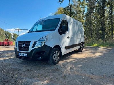 Nissan NV400