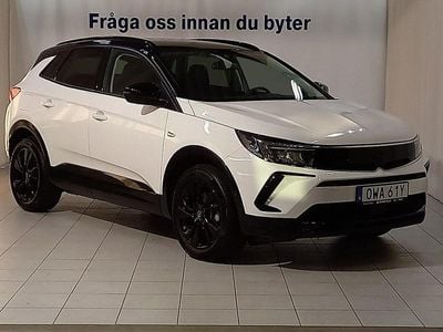 Vit Begagnad 2024 Opel Grandland X SUV | 269 900 kr (Marknadspris)