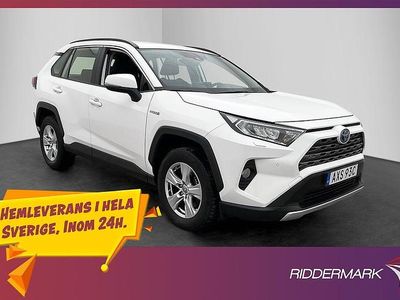 Vit Begagnad 2020 Toyota RAV4 Hybrid SUV | 288 800 kr (Marknadspris)