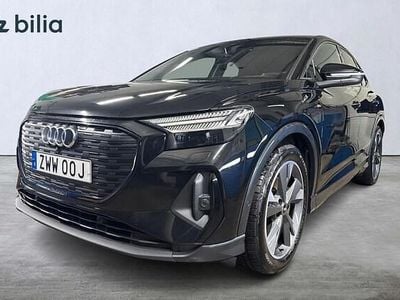 Svart Begagnad 2023 Audi Q4 Sportback e-tron Comfort SUV | 369 500 kr (Lite dyr)
