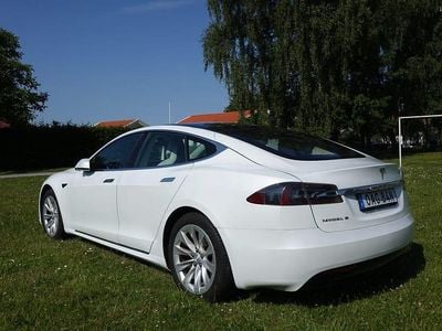 Begagnad 2019 Tesla Model S Halvkombi | 327 500 kr (Dyr)