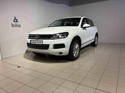 Vit Begagnad 2014 VW Touareg SUV | 199 800 kr