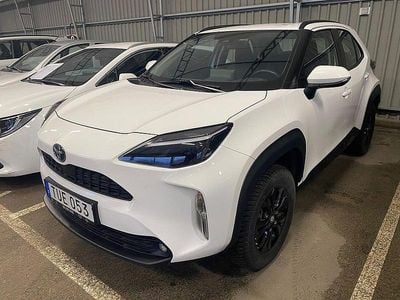 Vit Begagnad 2022 Toyota Yaris Cross Active SUV | 259 900 kr (Marknadspris)