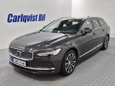 Platinumgrå metallic Begagnad 2023 Volvo V90 Core Kombi | 429 000 kr (Marknadspris)