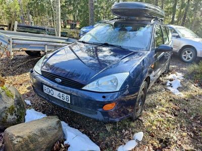 begagnad Ford Focus Kombi 1.6