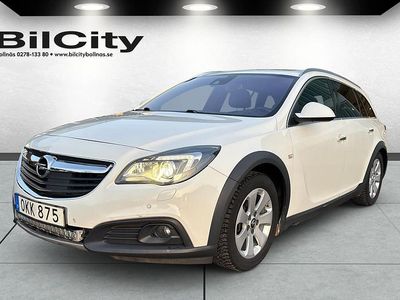 Vit Begagnad 2017 Opel Insignia Country Tourer Kombi | 149 000 kr
