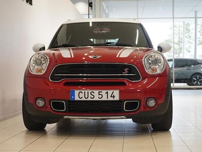 Begagnad Mini Cooper S 2016 Röd/orange Halvkombi