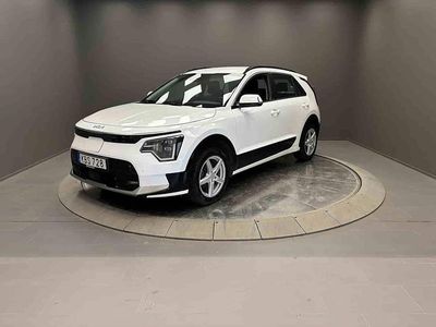 Vit Begagnad 2023 Kia e-Niro SUV | 279 000 kr