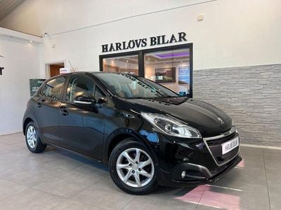 Begagnad Peugeot 208 82 HK (60 kW) 2016 Svart Halvkombi